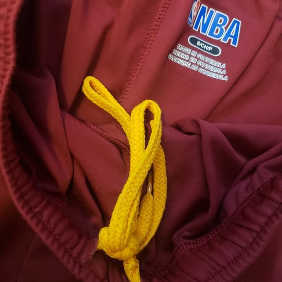 Cleveland Cavs shorts small - Picture 2 of 5